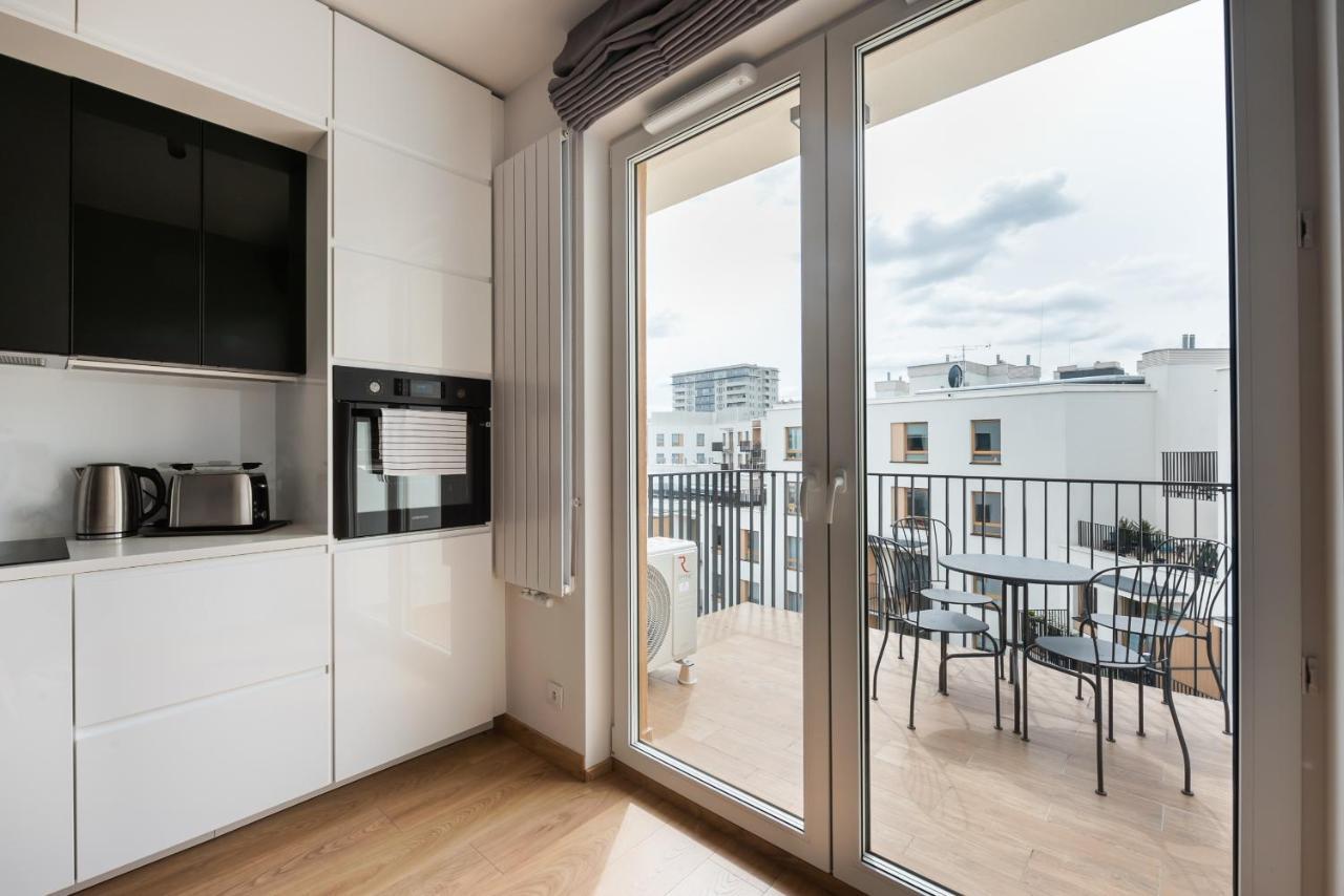 Wola Skwer Sunny Apartment Varsóvia Exterior foto